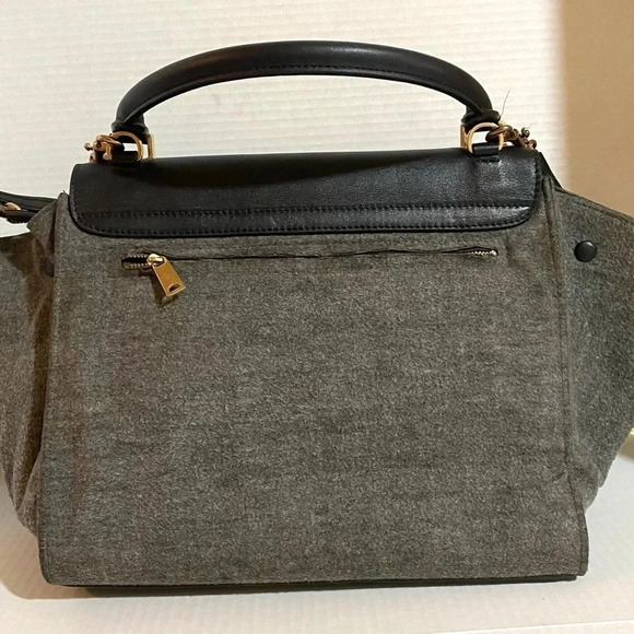 Celine - Picture 2 of 14